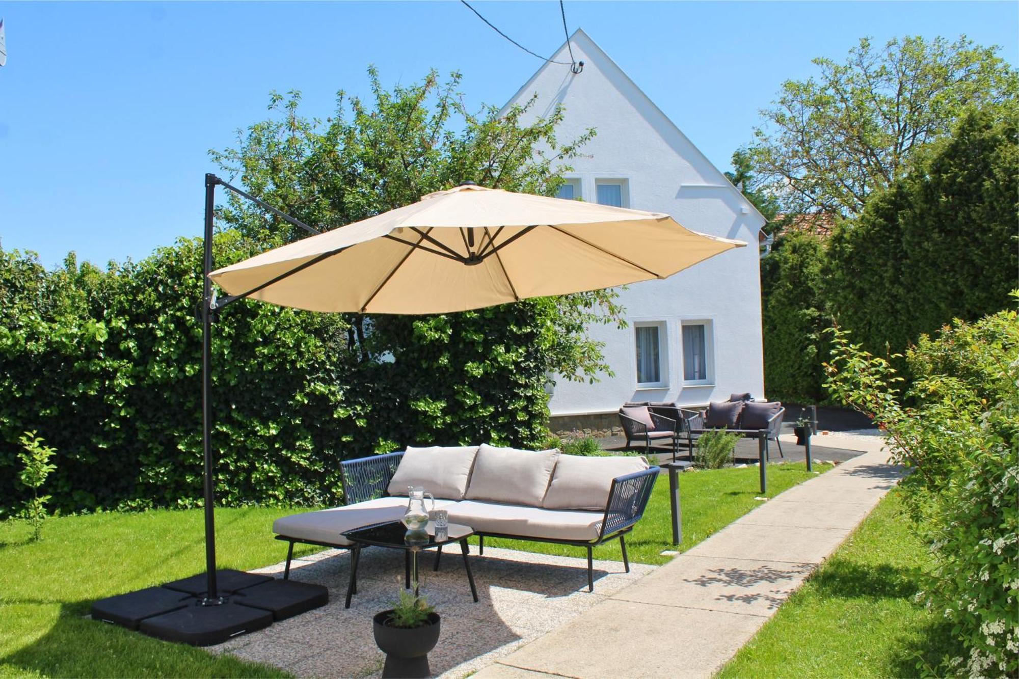 Bed and Breakfast The Secret Garden - Keszthely Exterior foto